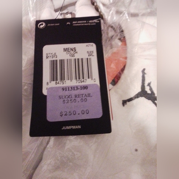 Brand new all white Air Flight Nike Jacket, with matching hat,Size 3xl, - Picture 2 of 3